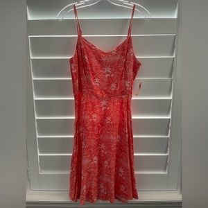 Old Navy. Coral summer midi dress. Never worn. Perfect for a casual summer day!